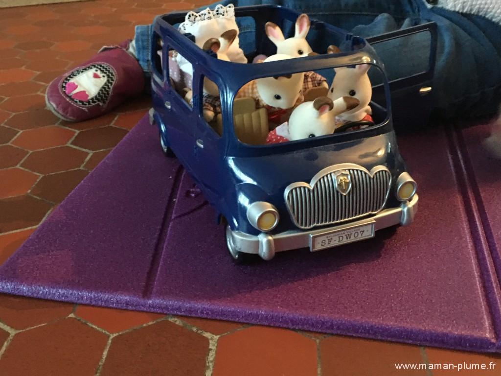 Sylvanian bus