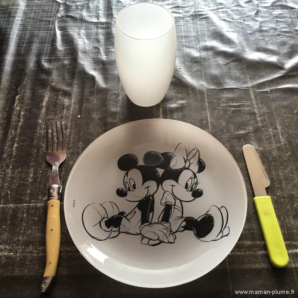 la table d'arc mickey