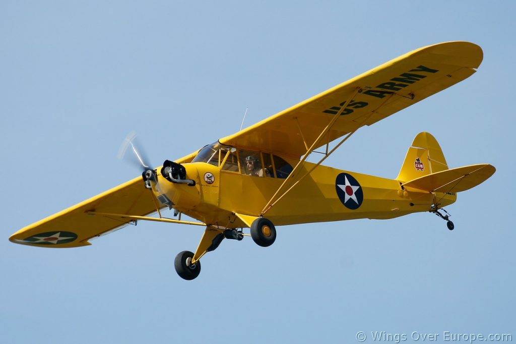 Piper J3 Cub ( F-AZII ) Berk 2009 (9)
