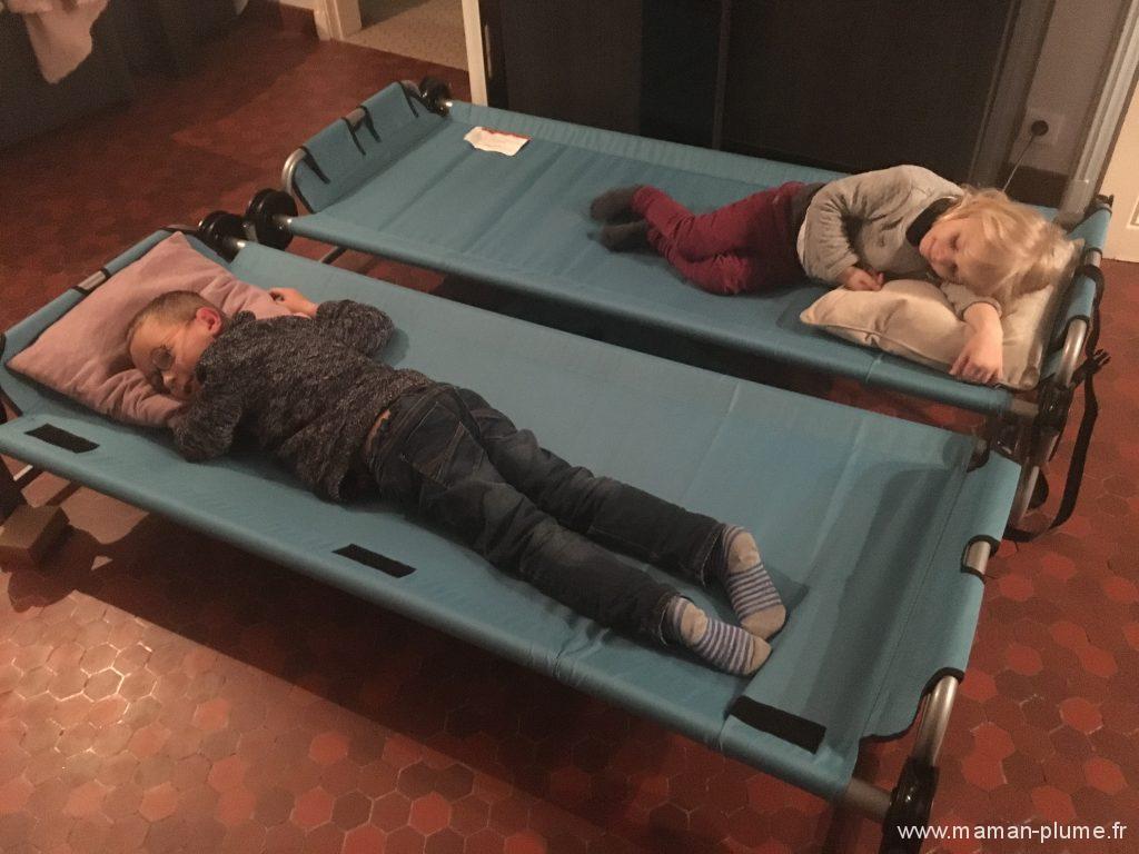 lit superpose voyage