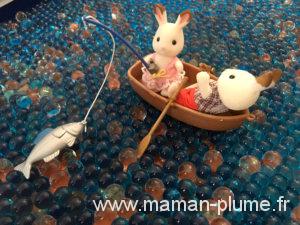 La famille lapin part en mer avec les Sylvanian