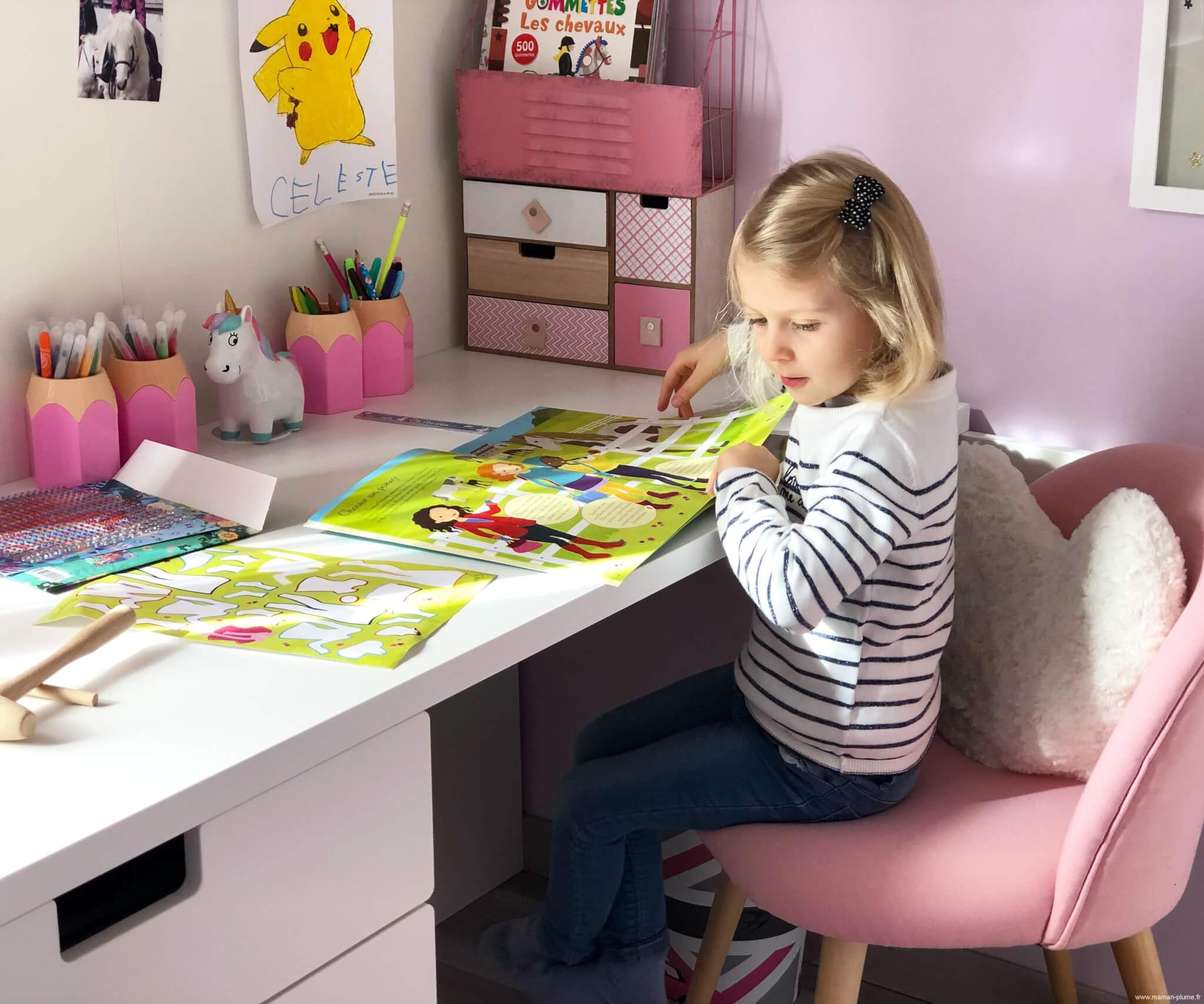 Une petite chambre fille totalement Girly et licorne ! - Le blog de Maman  Plume