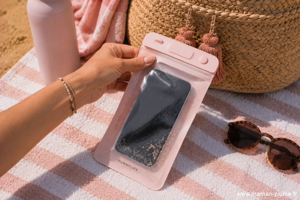 Où cacher son téléphone à la plage ? 12 astuces vraiment utiles